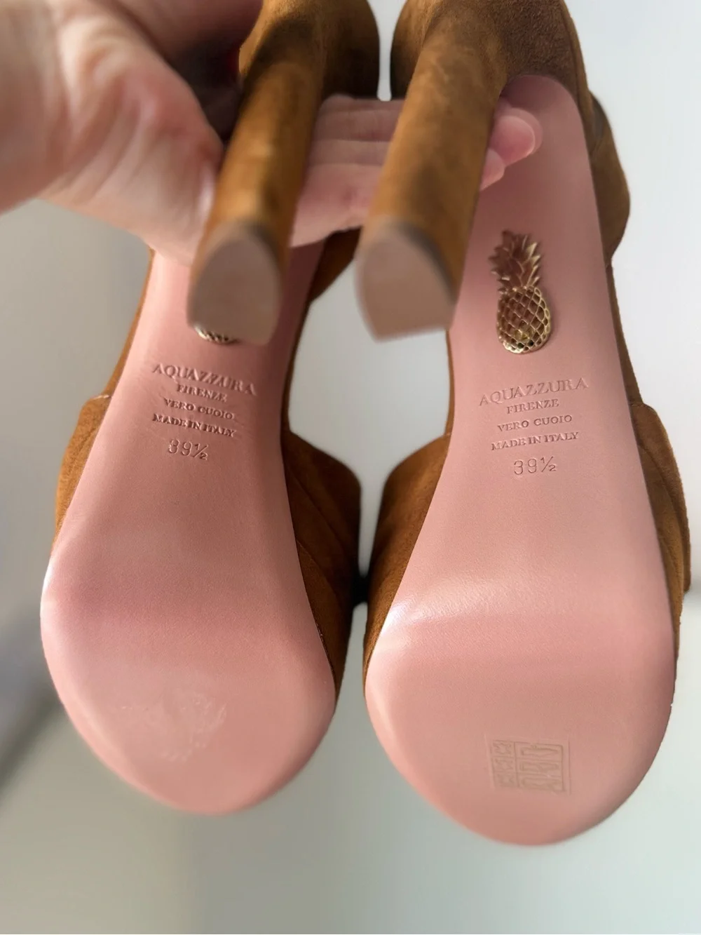 New Aquazzura Suede platform sandals 39.5 $1,095